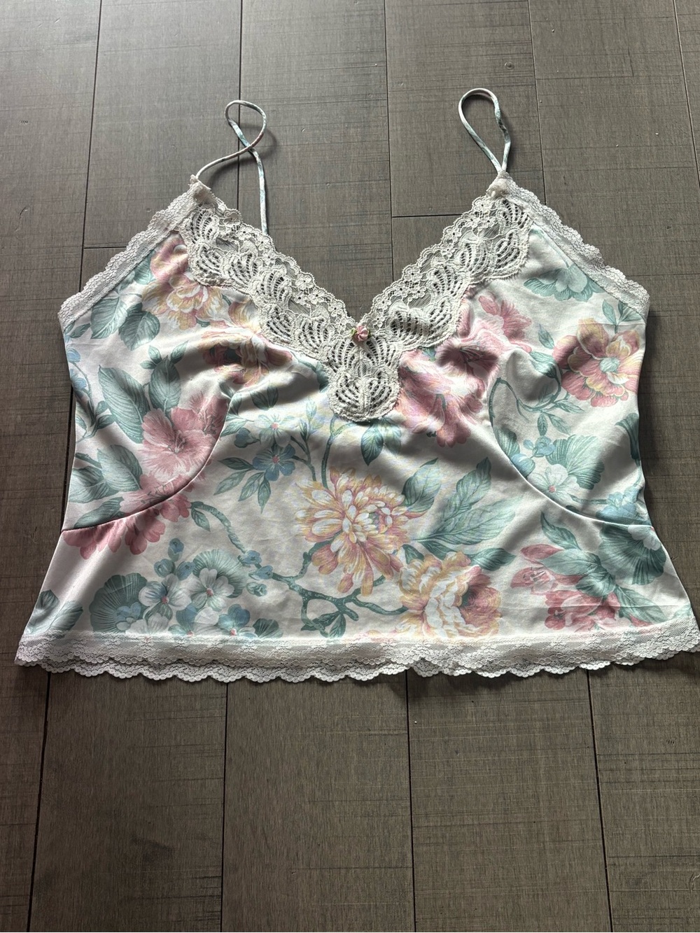 ♠️5/$25♠️Vintage Satin & Lace Floral Camisole